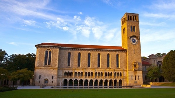 Giới thiệu trường Đại học Tây Úc